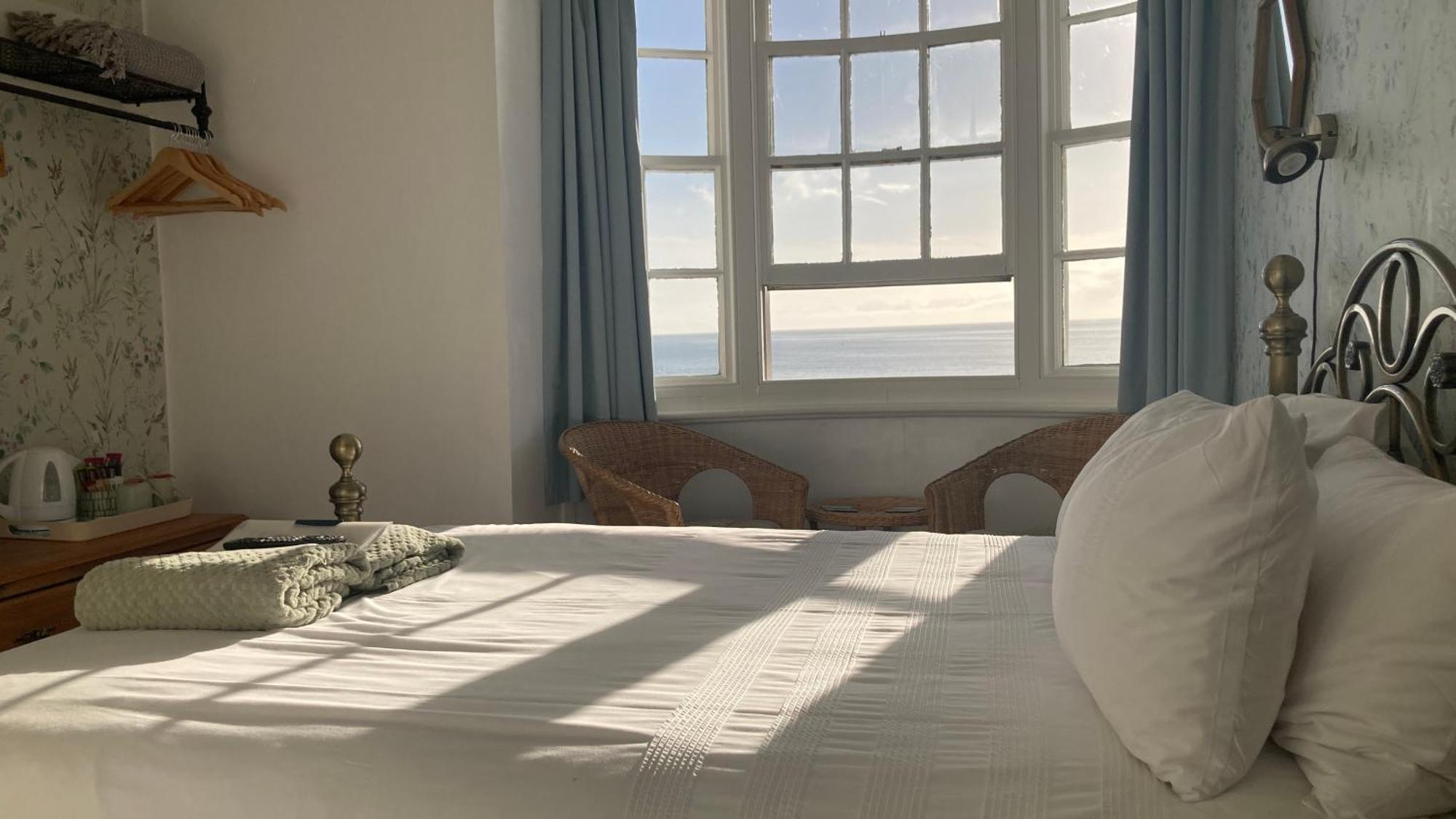 Whitecliff Guest House Уэймут Экстерьер фото