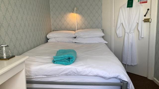 Whitecliff Guest House Уэймут Экстерьер фото